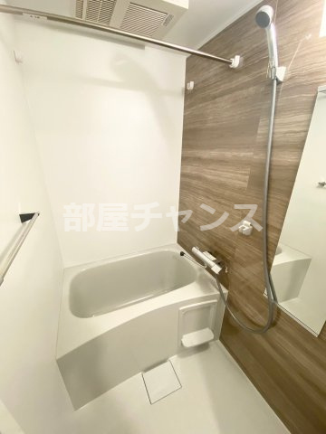 メイクスWアート金山ウエストの浴室