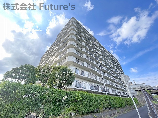 三郷スカイマンションの外観|武蔵野線『三郷』駅徒歩4分！周辺に商業施設多数