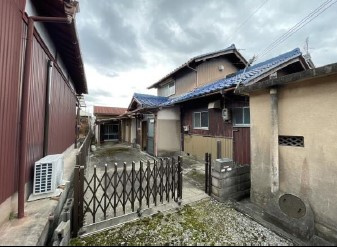近江八幡市若宮町　中古戸建の外観