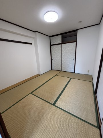 PHOENIX COURT 交野Ⅱの和室
