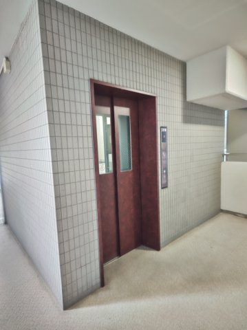 PHOENIX COURT 交野Ⅱのその他共用部分|エレベーターです