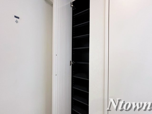 【収納】 | プルミエール角割町 | シューズボックスです