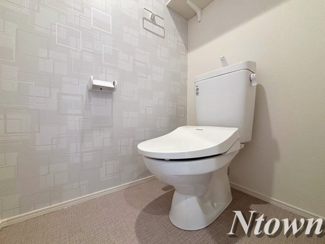 【トイレ】 | プルミエール角割町 | 清潔感のあるトイレです