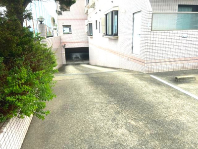 【駐車場】 | サンビルダー西岡本パレス