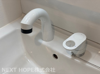 【独立洗面台】 | 【ペットと一緒に暮らせる】　桜台ハイツ弐号棟 | 洗面化粧台はシャワー水栓です♪