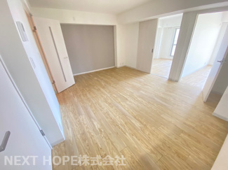 【居間・リビング】 | 【ペットと一緒に暮らせる】　桜台ハイツ弐号棟 | 室内中央に位置したLDKです♪ご家族が自然に集まれる素敵な空間です！！