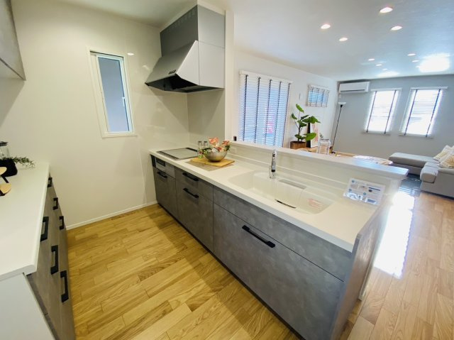 成田市並木町　新築戸建て　１号棟のキッチン