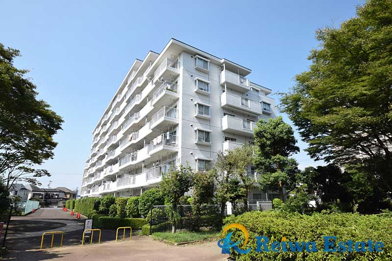 藤和茅ヶ崎ハイタウン　2号棟の外観