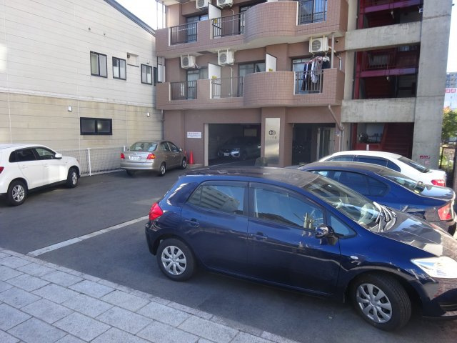 いとう仙の駐車場|※駐車場の空きについては都度確認が必要です