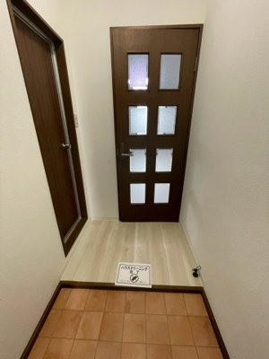 【玄関】 | ピュアフラット１２