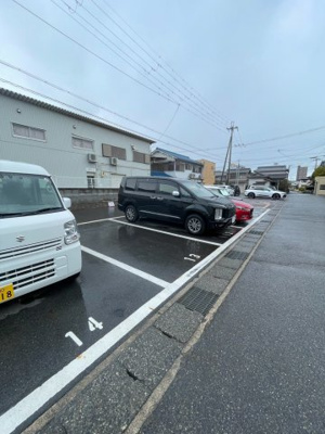 【駐車場】 | ピュアフラット１２