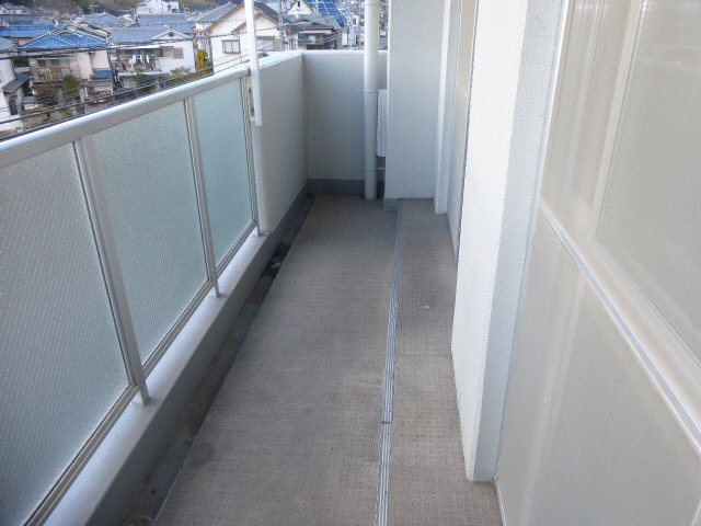 プランドール柳井のバルコニー
