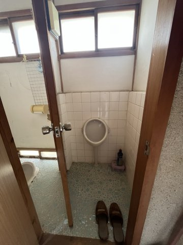 いわき市錦町蛭田　中古戸建のトイレ