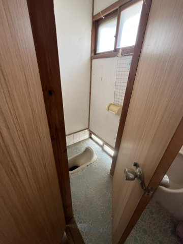 いわき市錦町蛭田　中古戸建のトイレ