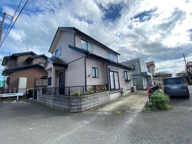 2025.3.15済確認　七栄　中古戸建の前面道路含む現地写真