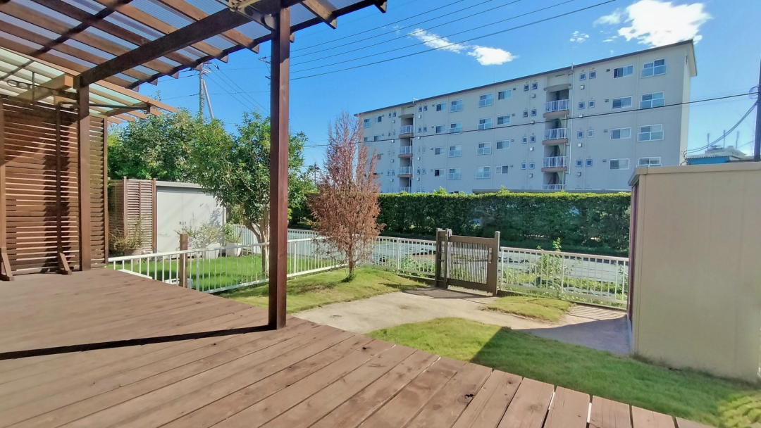 下木崎テラスハウス4号棟のエントランス