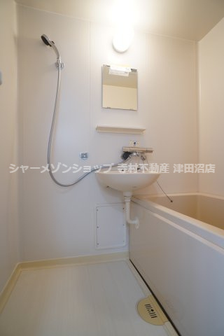 ハイツあずみのの浴室