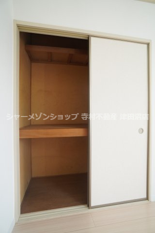 ハイツあずみのの収納