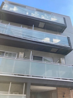 【外観】 | 鉄筋コンクリート造のがっちりとした建物。
