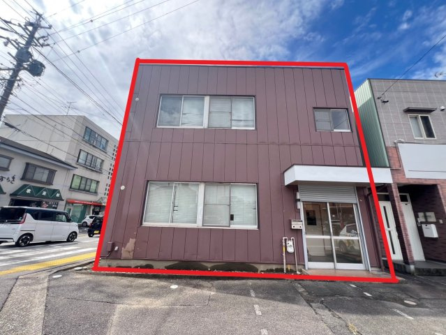 明大寺町貸店舗の外観