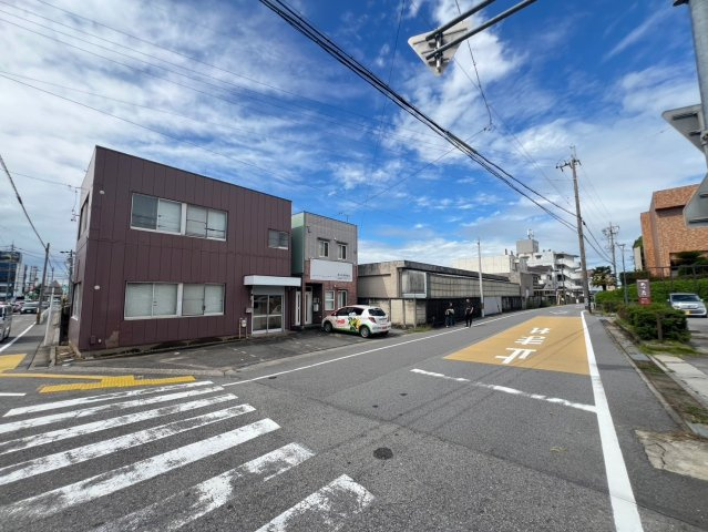 明大寺町貸店舗の周辺