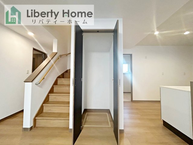 阿見町阿見　戸建の収納