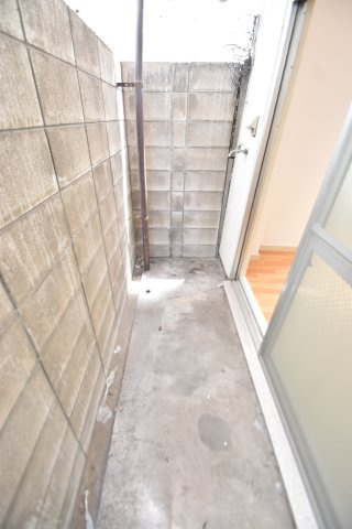 大阪市都島区都島本通５丁目の賃貸マンションのバルコニー