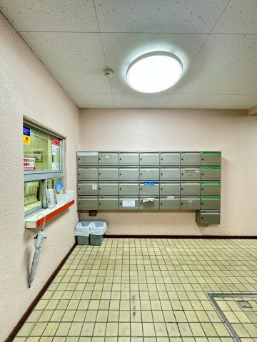 オーヒロローズハイツのその他共用部分|メールボックスコーナー