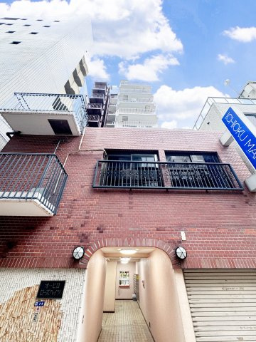 オーヒロローズハイツの外観|1981年4月に竣工した総戸数28戸マンションです