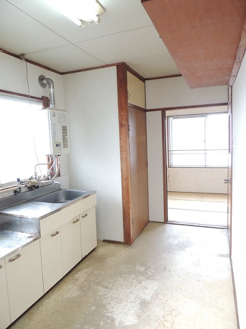 福永ビルのキッチン|別部屋写真