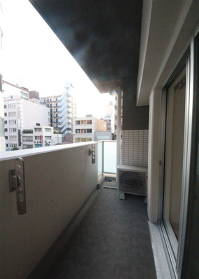 【バルコニー】 | ラシーヌ瓦屋町
