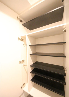 【収納】 | ラシーヌ瓦屋町