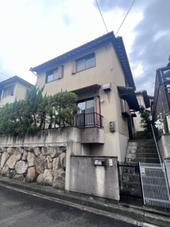 売土地　四條畷市岡山東5丁目の前面道路含む現地写真