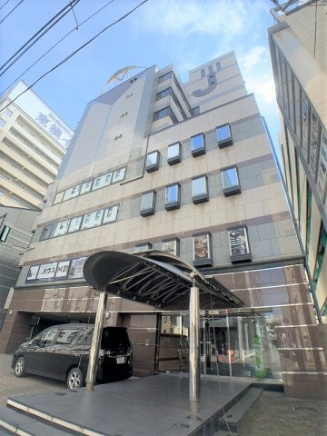 第６甚ビルの外観