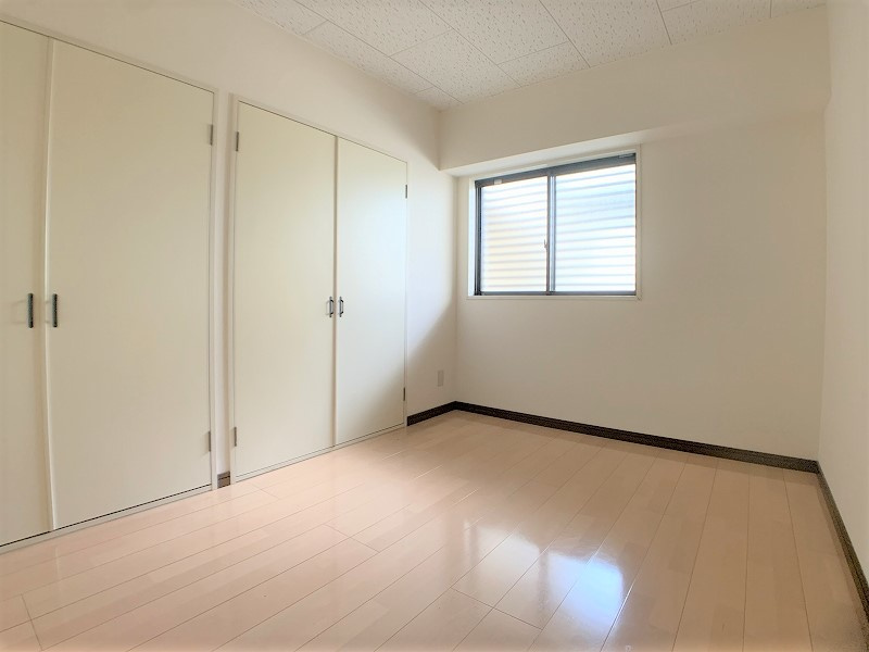 第６甚ビルの寝室