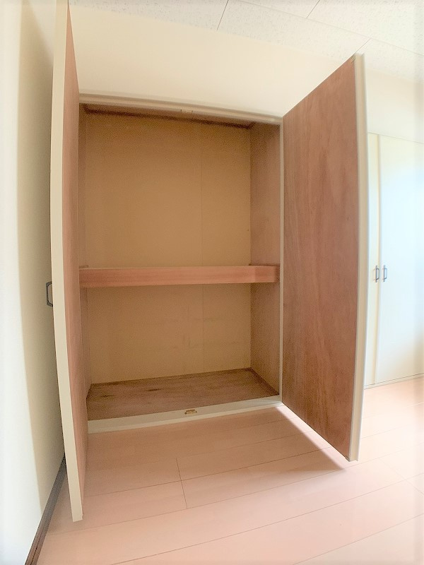 第６甚ビルの収納