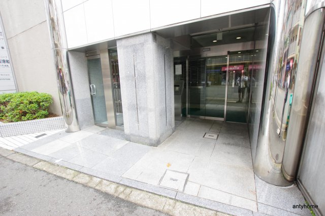 チサンマンション第5新大阪　仲介手数料無料のエントランス