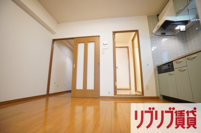 オーキッドレジデンス千葉中央の居間・リビング