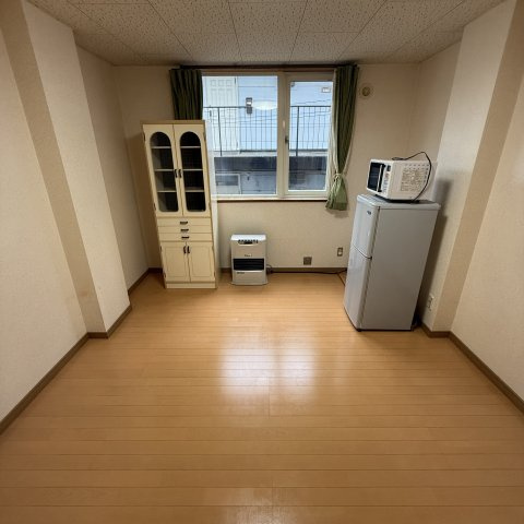 学）コーポ来夢の居間・リビング