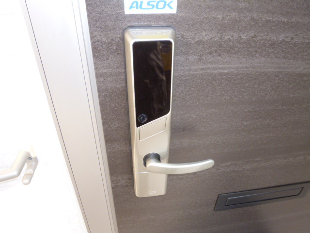 倉敷市連島町鶴新田のアパートのセキュリティ