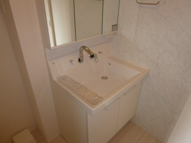 倉敷市連島町鶴新田のアパートの洗面所|洗髪洗面化粧台