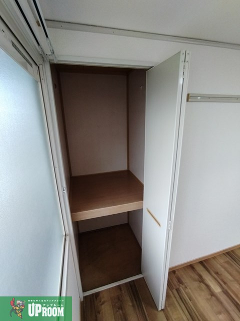 ブランニュー白山の収納