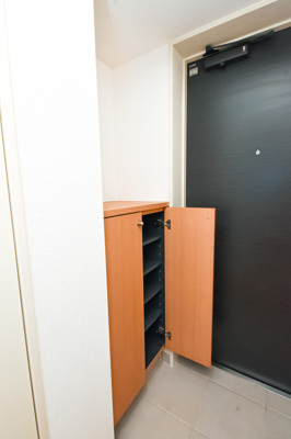 【玄関】 | 仲介手数料半額！HPに初期費用掲載「プライスホーム」で検索！サヴォイザ・リバーテラス