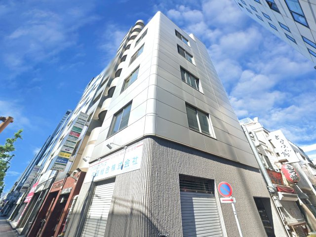石川ビルの外観