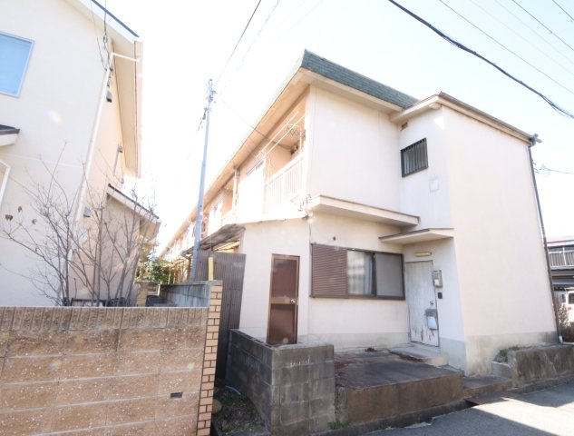 ニュー芝ハイツの外観