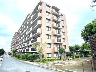 【外観】 | 豊かな緑に囲まれた閑静な立地♪