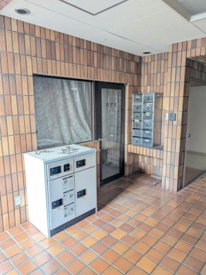 【エントランス】 | ひろせビル