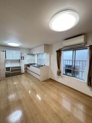 【居間・リビング】 | 津久野台ファミリーマンション1号棟