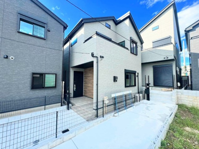 【外観】 | ◇◆イーリスガーデン上飯田町　全6棟　C号棟◆◇ | ◆一戸建てを中心とした街並みが整然と続き、周辺は高い建物が建っていないので、緑の多い閑静な趣を感じる環境です。街並みや周辺環境も重要なポイントです！！