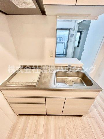 セレニテ江坂アリアのキッチン